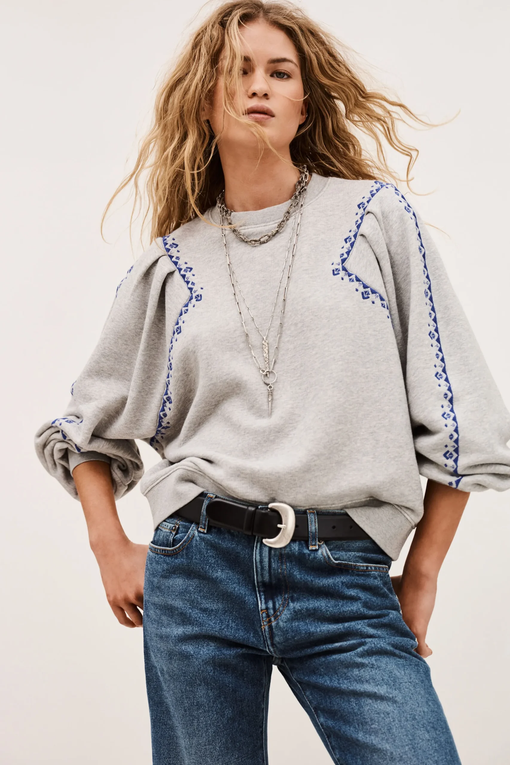 MESTA sweat brodé